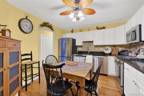 $325,000 | 202 Falcon Court, Poughkeepsie, NY 12603