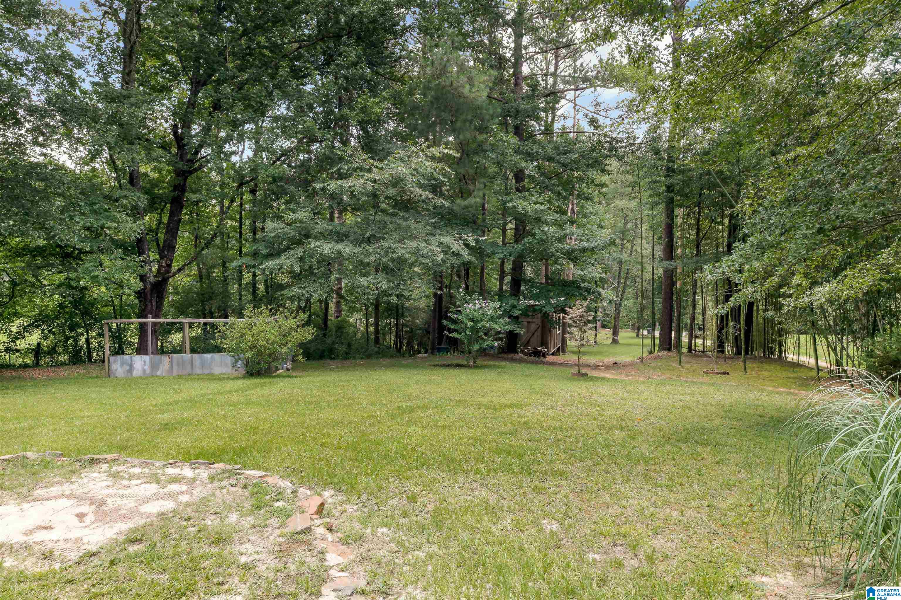76 Lakeview Drive Leeds, AL 35094 - Photo 29 of 32