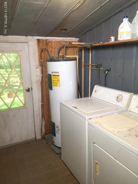6105 Solano Creek Road Elkton, FL 32033 - Photo 65 of 77 Caretaker Cottage laundry