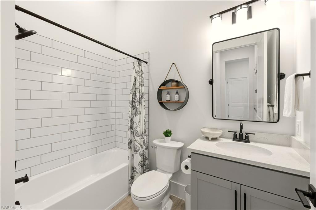 16265 Verilyn Circle Naples, FL 34110 - Photo 32 of 45