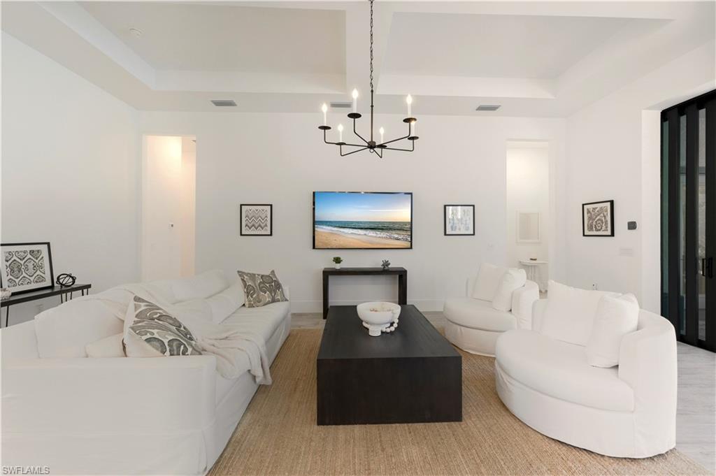 16265 Verilyn Circle Naples, FL 34110 - Photo 6 of 45