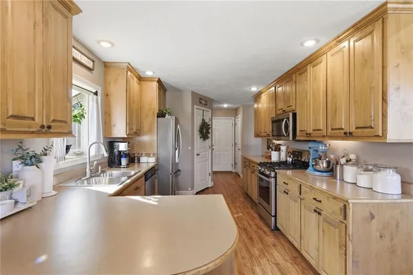 $340,000 | 3005 East Eastmoor Court, Springfield, MO 65804