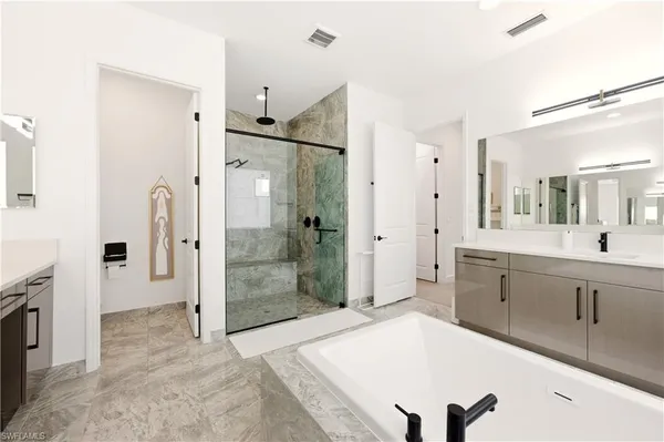 $4,900 | 11899 Gardenia Avenue, Naples, FL 34120