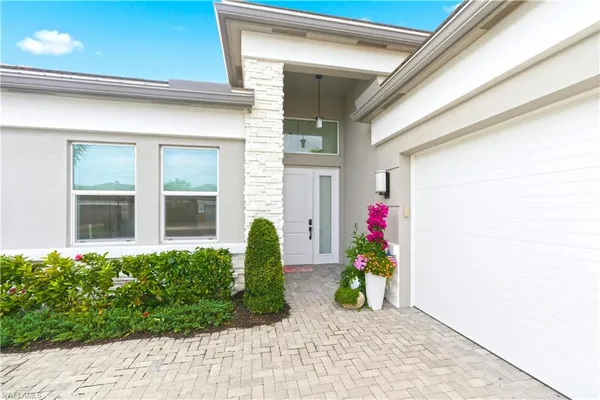 $4,900 | 11899 Gardenia Avenue, Naples, FL 34120