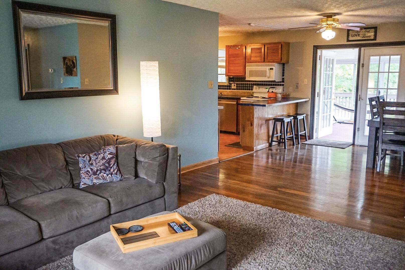 1396 Thurell Road Columbus, OH 43229 - Photo 1 of 18 Gallery Image 1