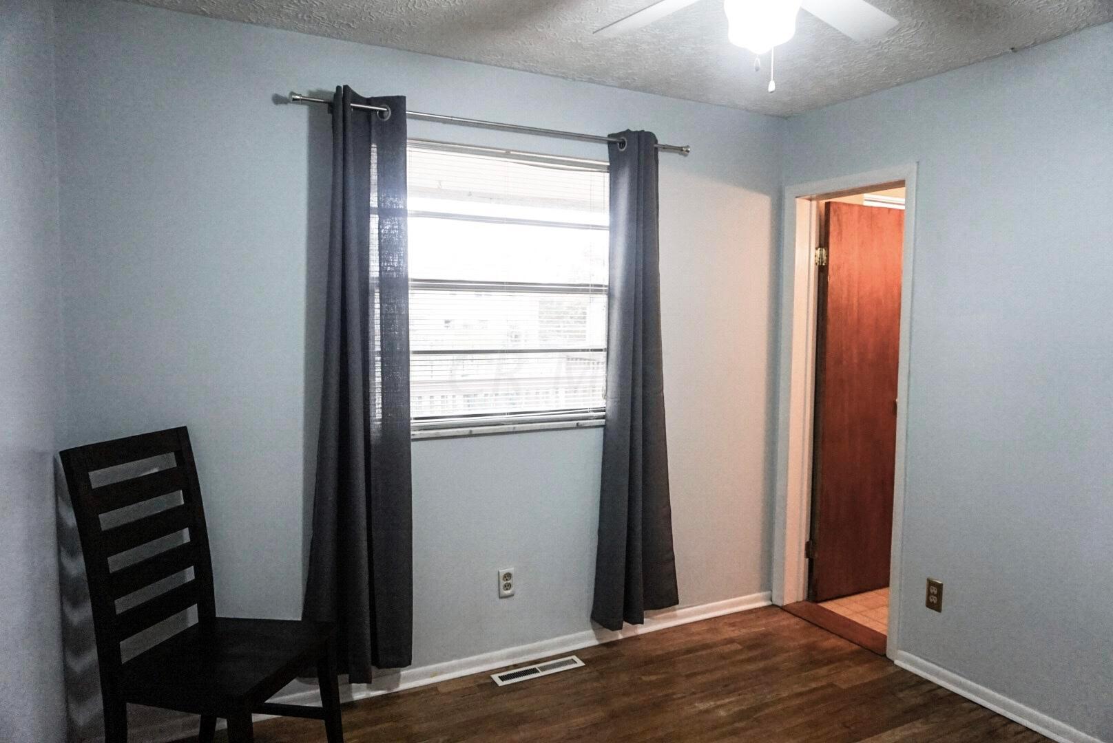 1396 Thurell Road Columbus, OH 43229 - Photo 12 of 18 Gallery Image 12