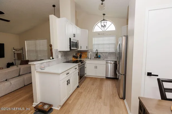 $1,850 | 1324 Independence Drive, Unit C, Orange Park, FL 32065