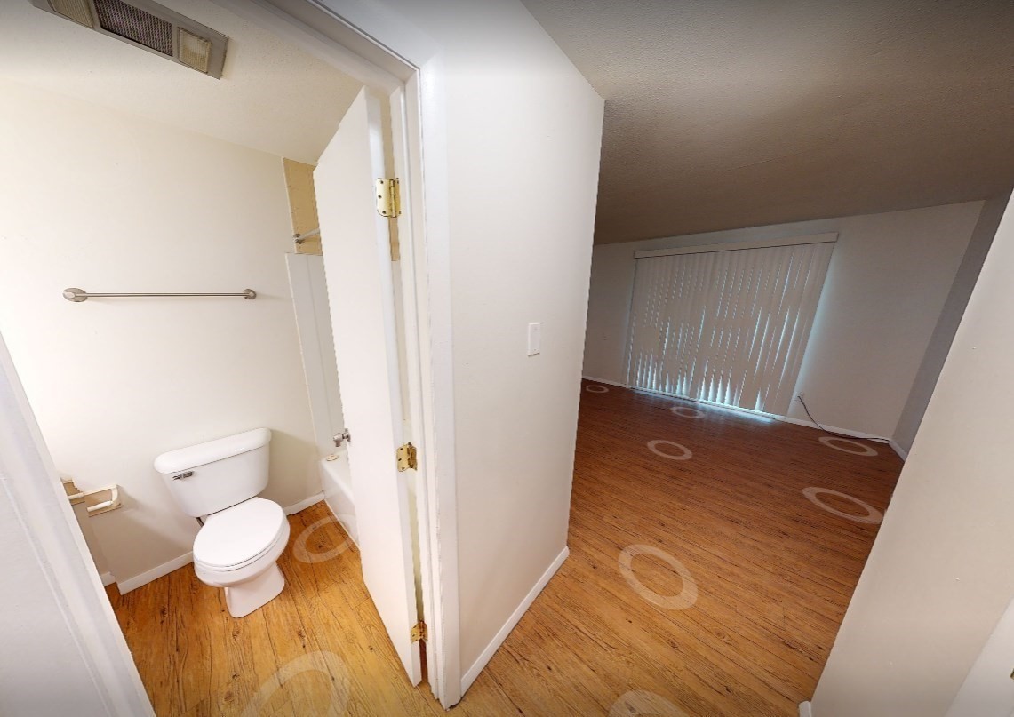 10 Belchertown Road, Unit 39 Amherst, MA 01002 - Photo 3 of 5 Gallery Image 3