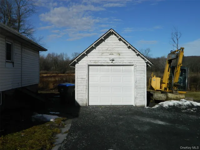 $2,350 | 714 Highway 52, Walden, NY 12586