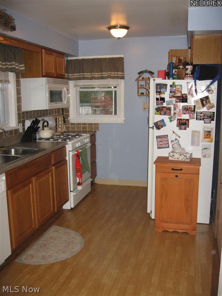28518 Forest Road Willowick, OH 44095 - Photo 15 of 19