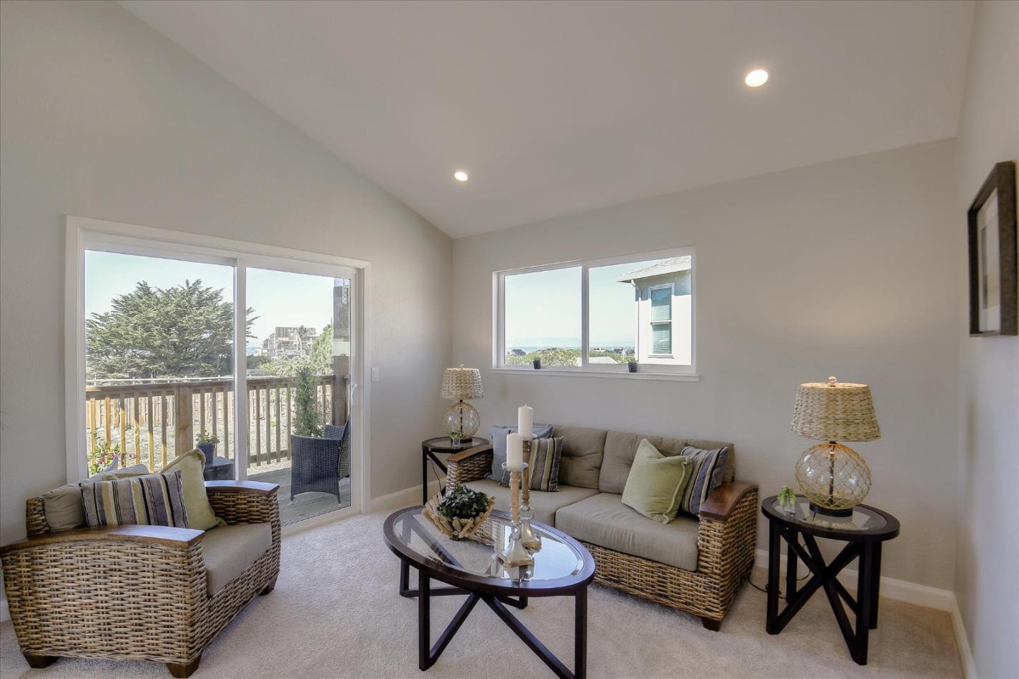 504 Arguello Boulevard Pacifica, CA 94044 - Photo 14 of 42 a living room with furniture and a large window