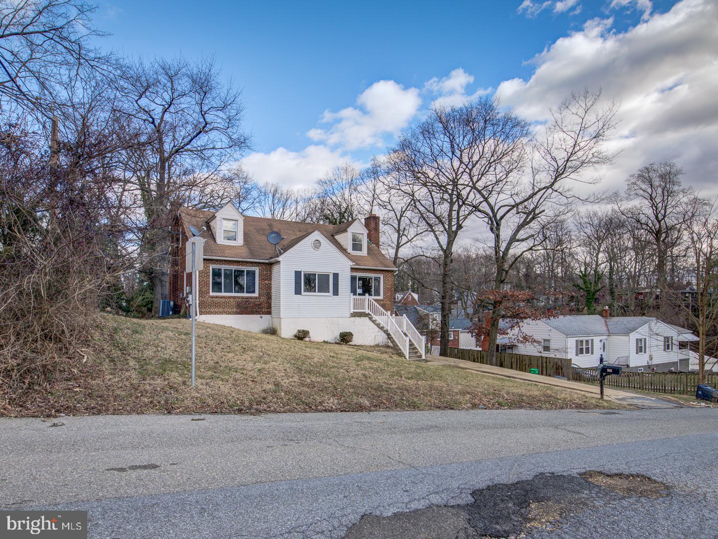 5112 South Barnaby Road Temple Hills, MD 20748 - Photo 4 of 70 Gallery Image 4