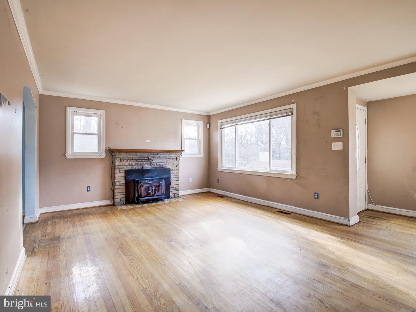 5112 South Barnaby Road Temple Hills, MD 20748 - Photo 9 of 70 Gallery Image 9