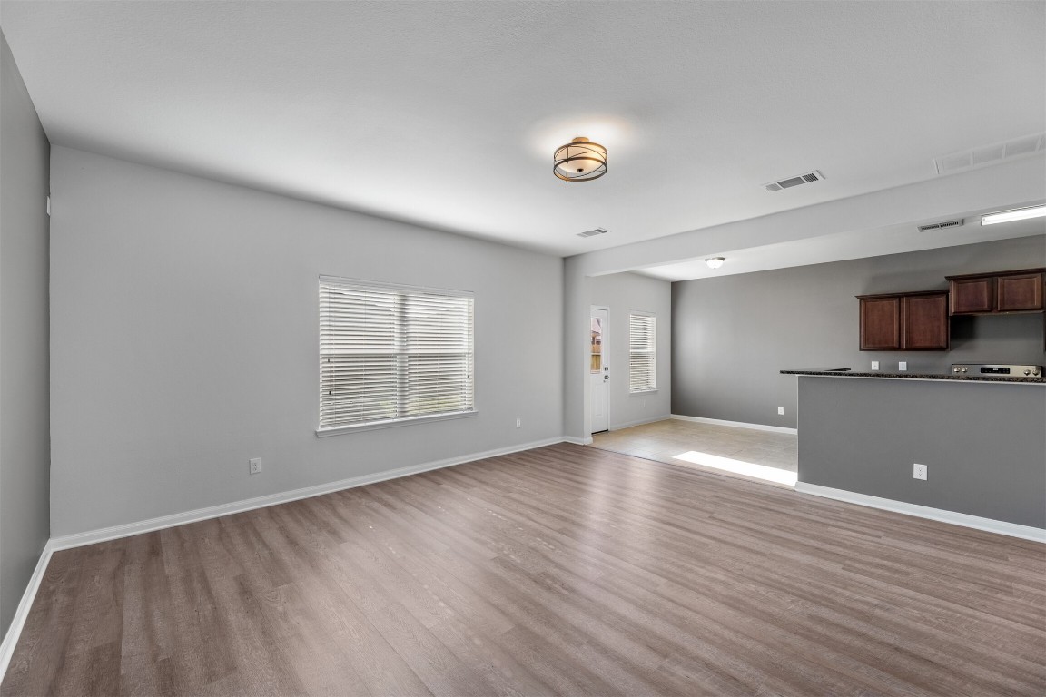 9715 Blue Sapphire Lane Rosharon, TX 77583 - Photo 7 of 30