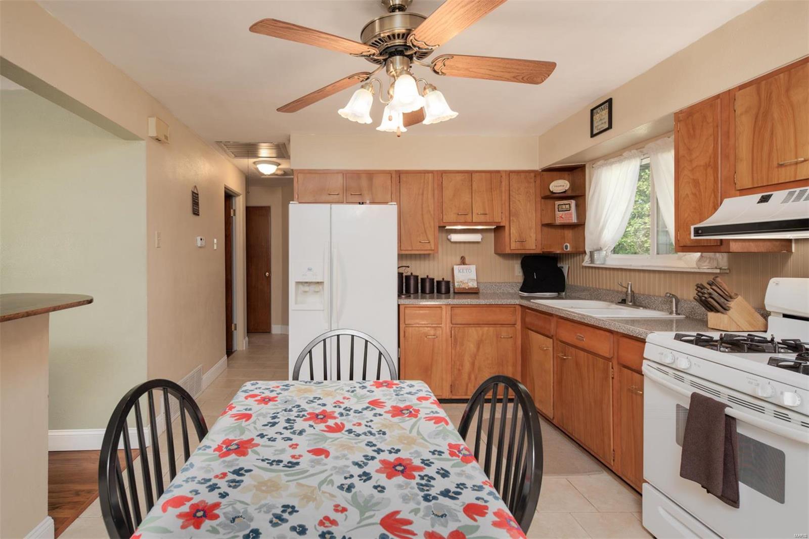 894 Teson Road Hazelwood, MO 63042 - Photo 11 of 21 Gallery Image 11