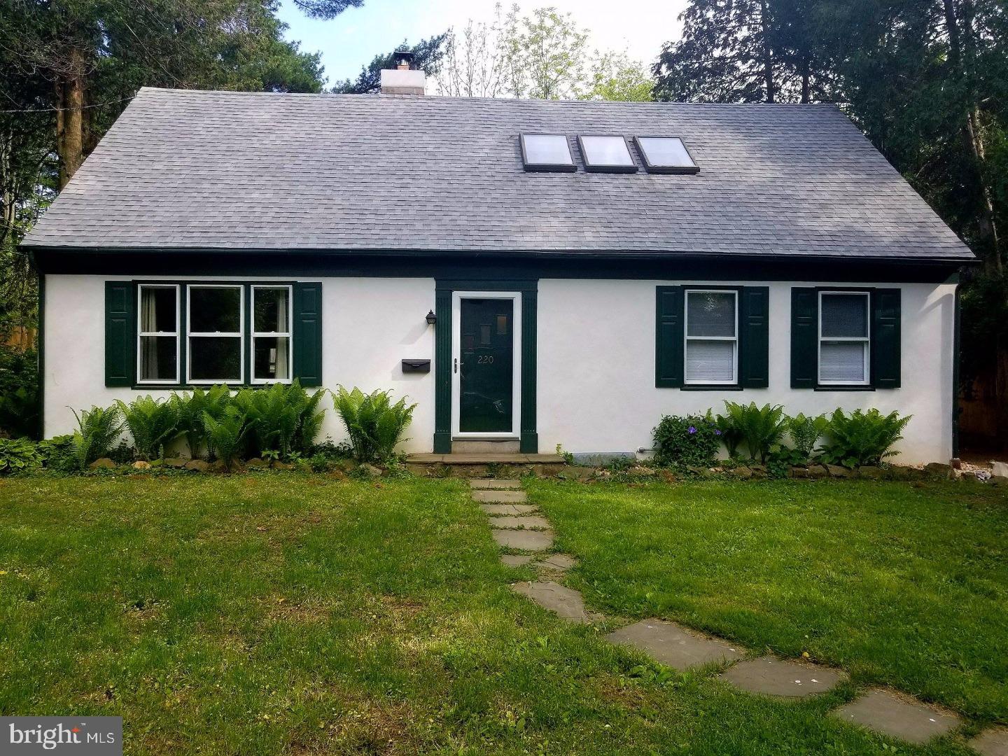 220 Sunnybrook Road Flourtown, PA 19031 - Photo 1 of 10 Exterior Front
