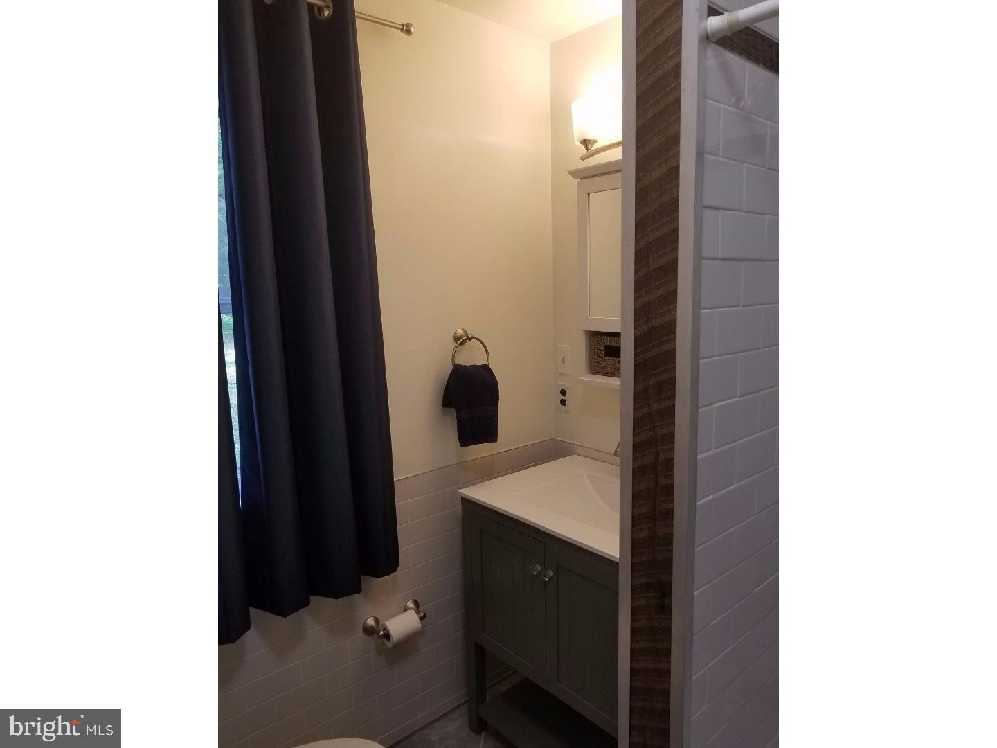 220 Sunnybrook Road Flourtown, PA 19031 - Photo 7 of 10 Bathroom