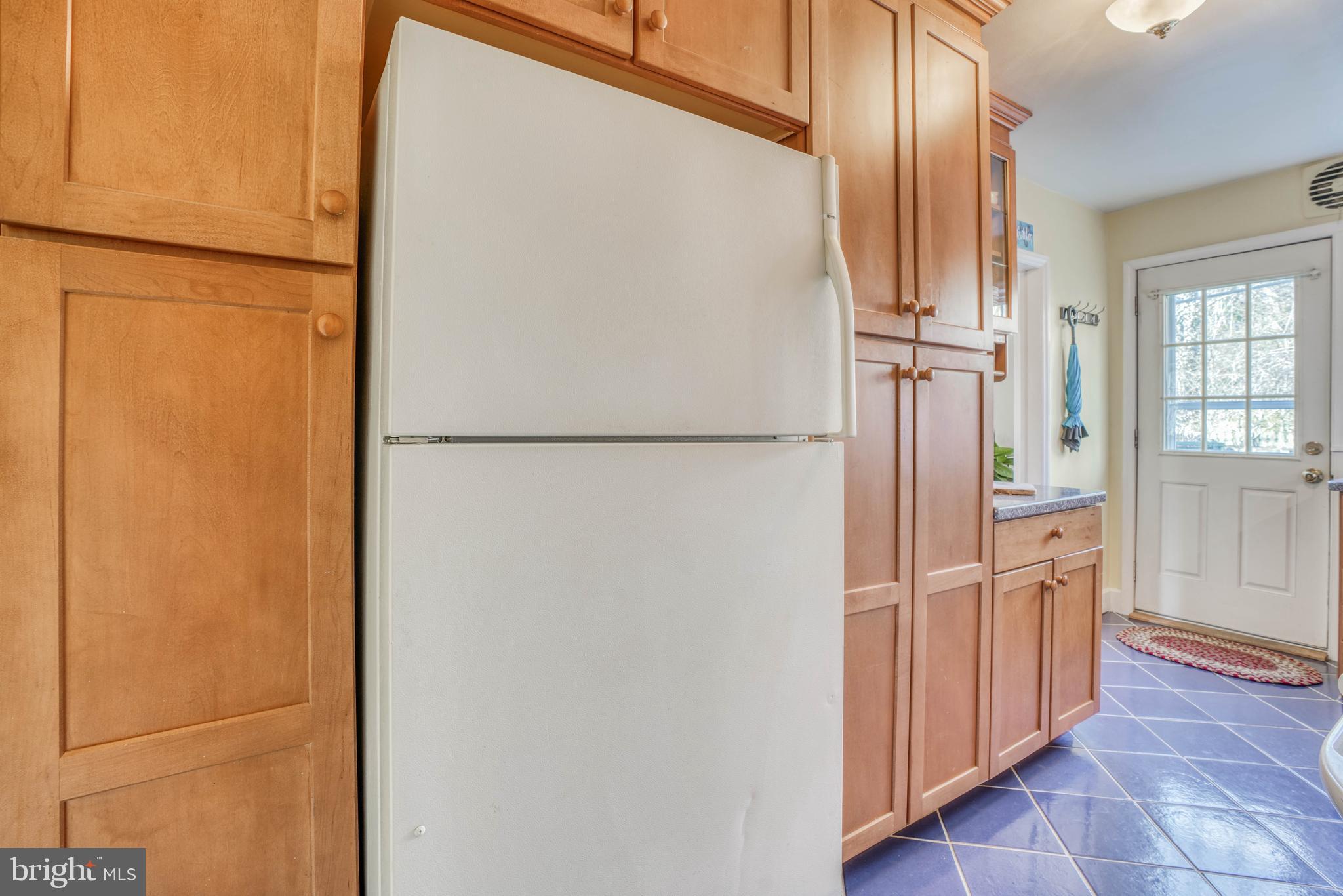 170 Dumbarton Road Baltimore, MD 21212 - Photo 16 of 50 Look at all this storage!