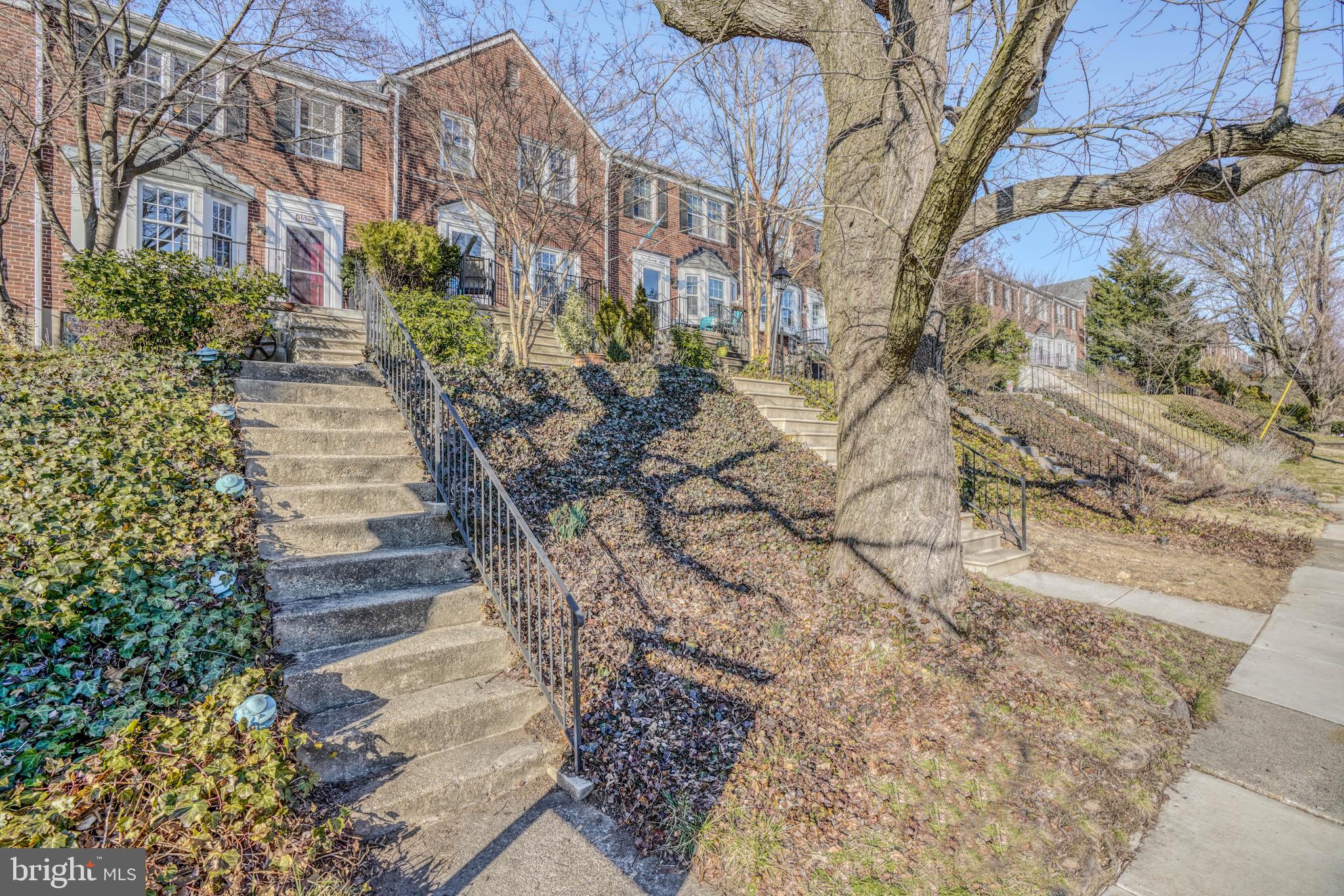 170 Dumbarton Road Baltimore, MD 21212 - Photo 50 of 50 Easy maintenance yard.
