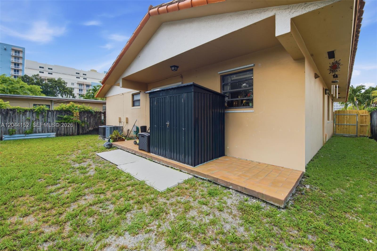 2801 Southwest 24th Street Miami, FL 33145 - Photo 27 of 41