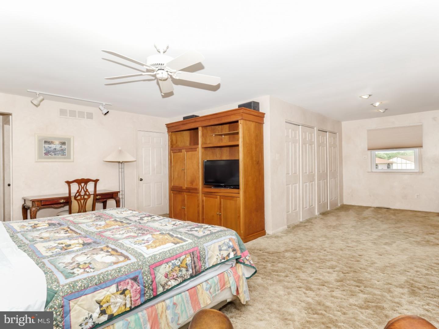 90 Snowflake Road Huntingdon Valley, PA 19006 - Photo 15 of 21 Master Bedroom