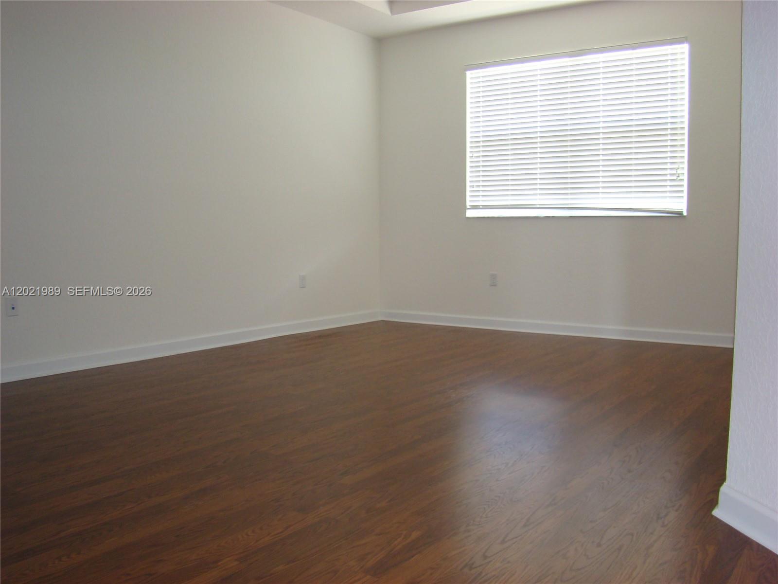 8651 Northwest 111th Court Doral, FL 33178 - Photo 4 of 10