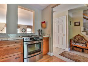 14-31 Veterans Road, Unit 31 Amherst, NH 03031 - Photo 4 of 26