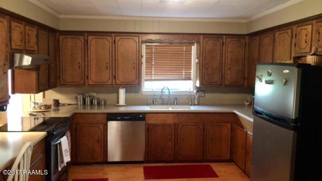 8615 Miller Road Kaplan, LA 70548 - Photo 3 of 10 Kitchen