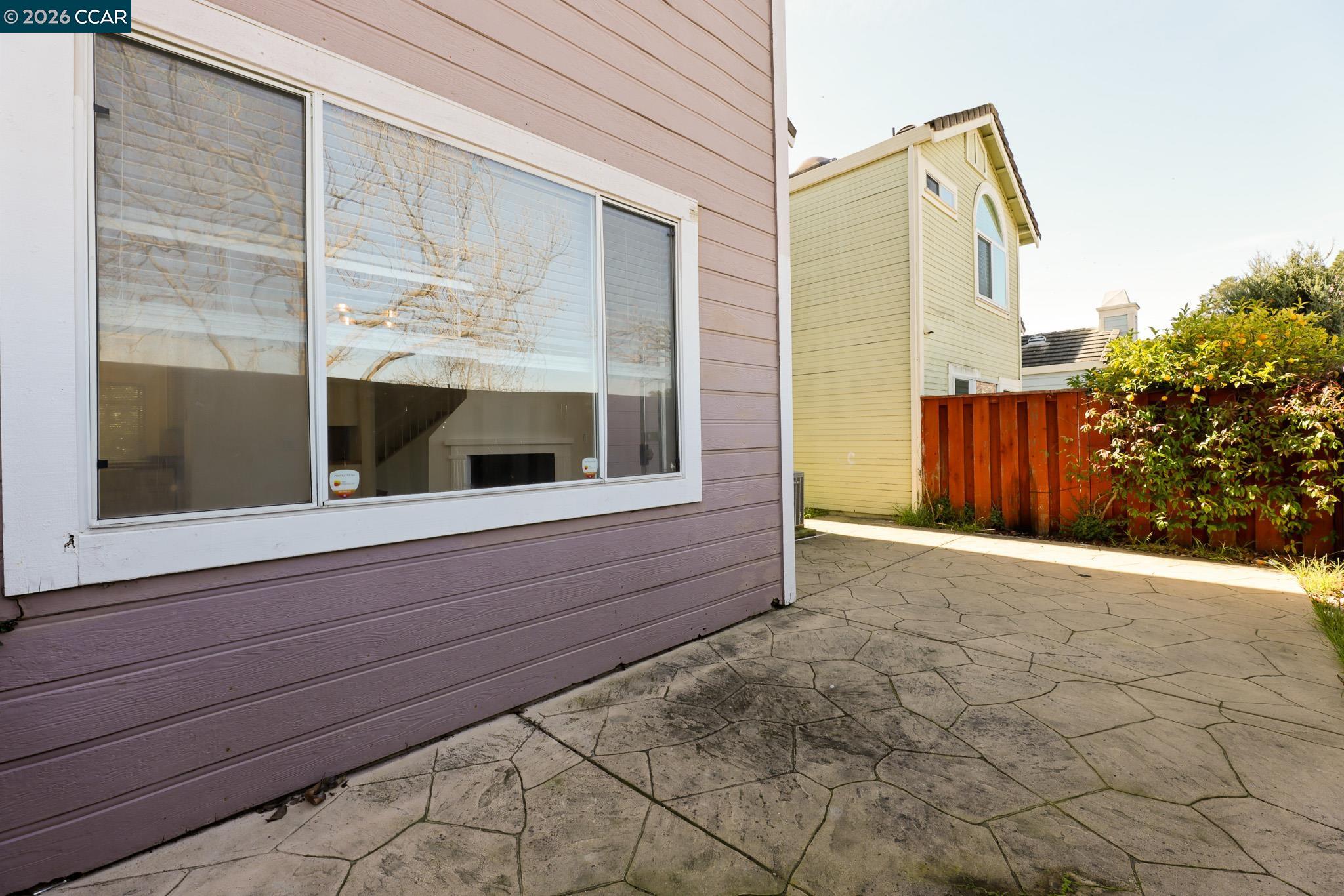528 Dohrmann Lane Pinole, CA 94564 - Photo 11 of 27