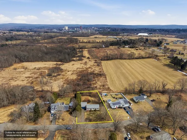 $419,900 | 14 Hawley Road, Hadley, MA 01035