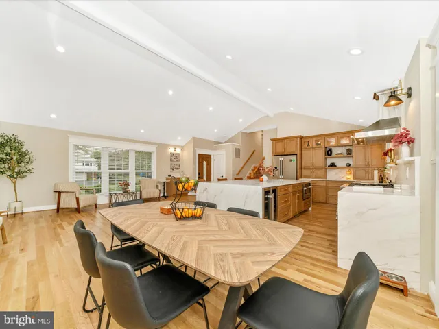 $883,500 | 4008 Barnsley Lane, Olney, MD 20832