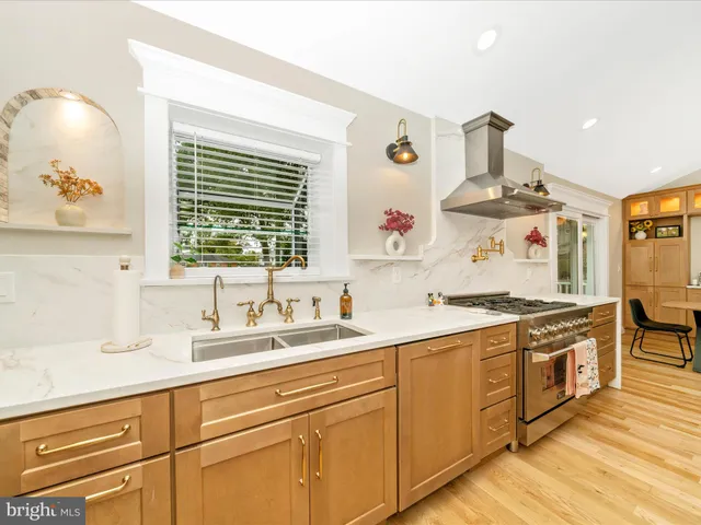 $883,500 | 4008 Barnsley Lane, Olney, MD 20832