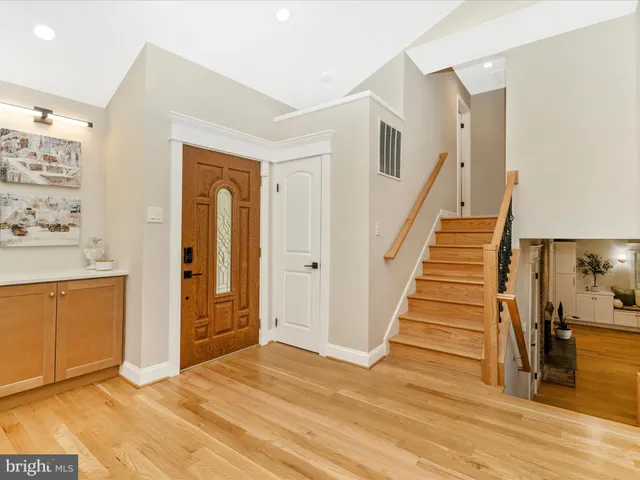 $883,500 | 4008 Barnsley Lane, Olney, MD 20832