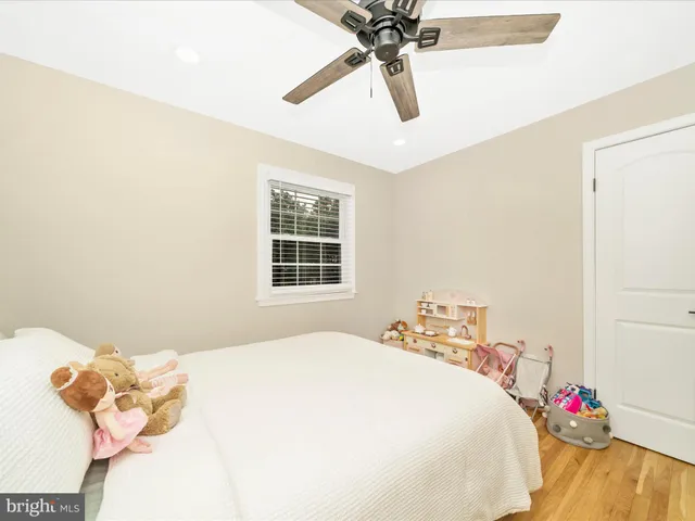 $883,500 | 4008 Barnsley Lane, Olney, MD 20832