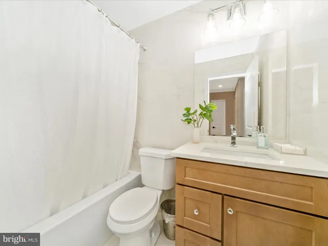 $883,500 | 4008 Barnsley Lane, Olney, MD 20832