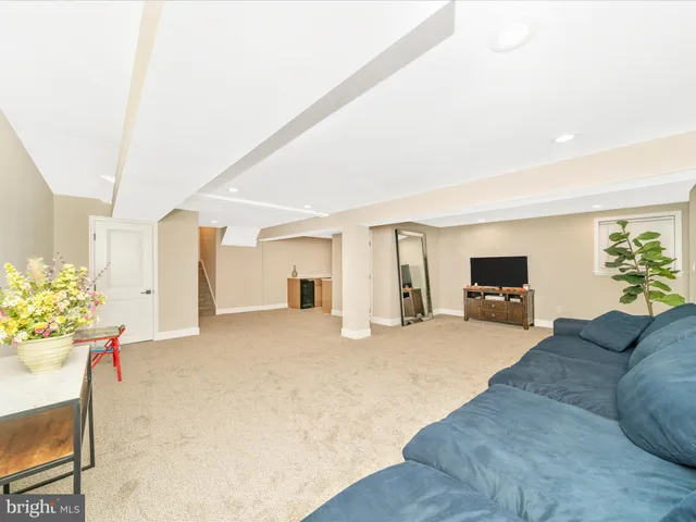 $883,500 | 4008 Barnsley Lane, Olney, MD 20832