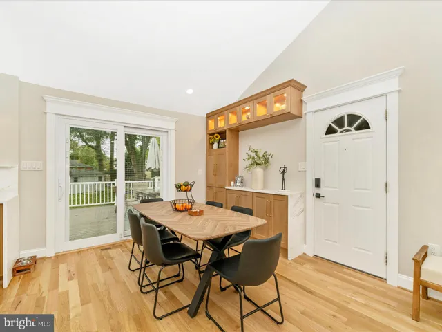 $883,500 | 4008 Barnsley Lane, Olney, MD 20832