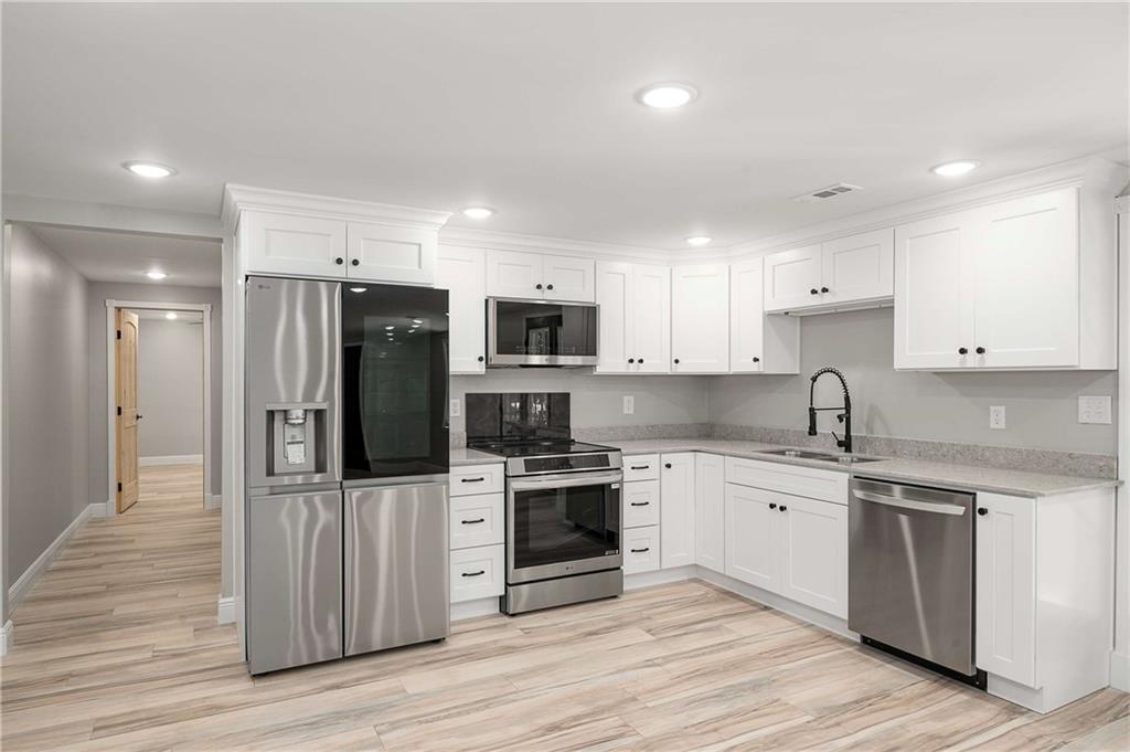 11637 Brown Bridge Road Covington, GA 30016 - Photo 39 of 68