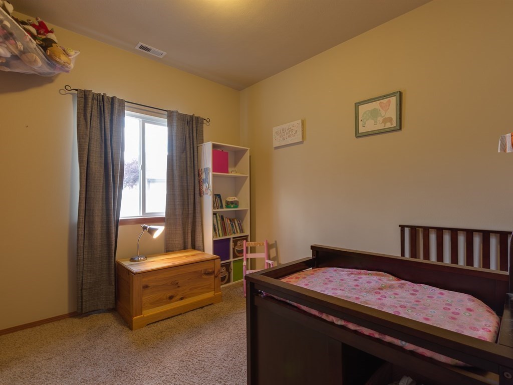 5118 North Bannen Road Spokane Valley, WA 99216 - Photo 13 of 20 Gallery Image 13