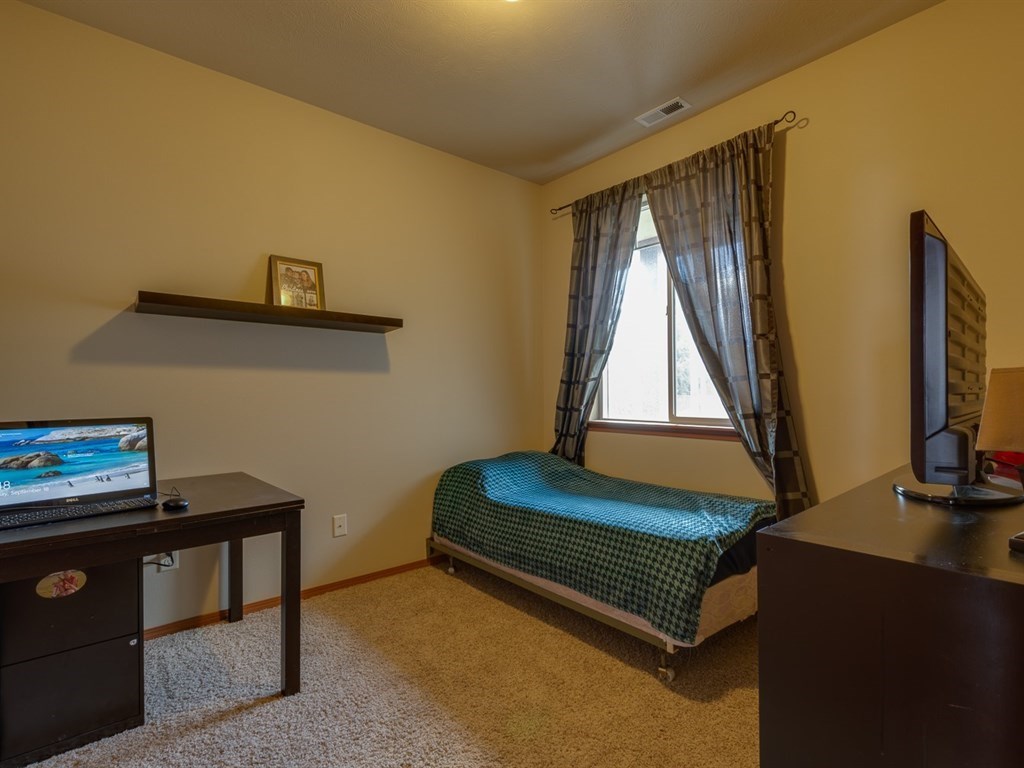 5118 North Bannen Road Spokane Valley, WA 99216 - Photo 15 of 20 Gallery Image 15