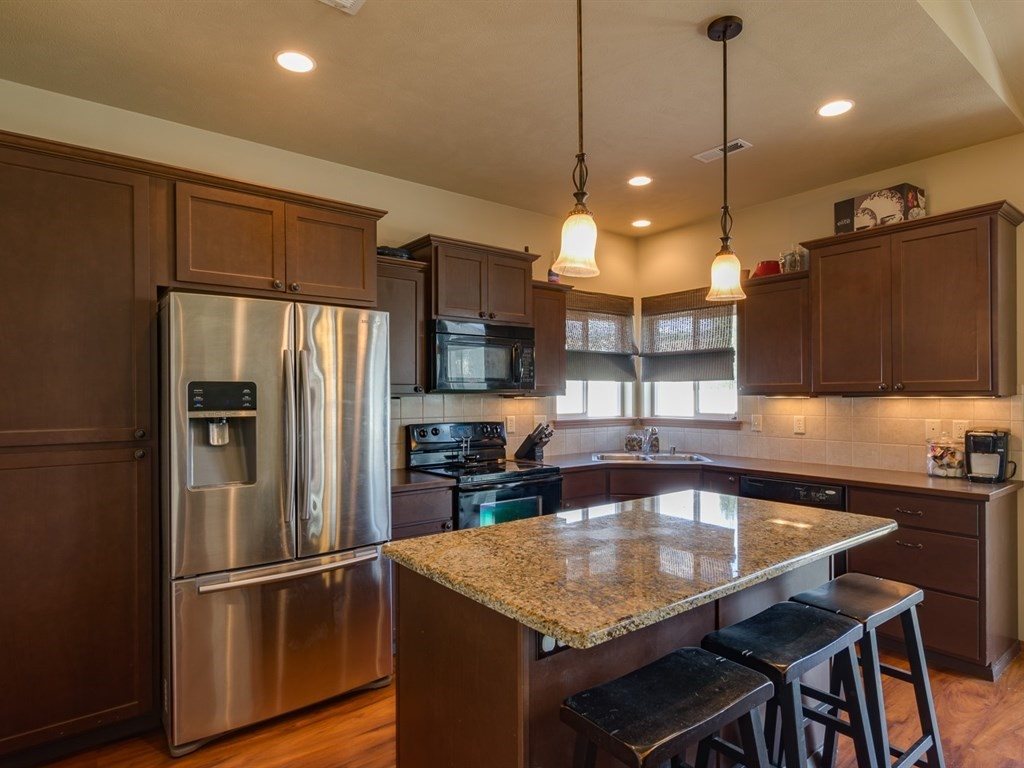 5118 North Bannen Road Spokane Valley, WA 99216 - Photo 4 of 20 Gallery Image 4
