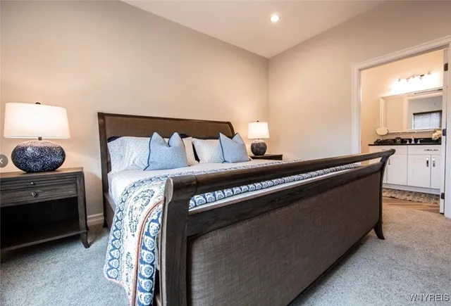 $2,650 | 5283 Chestnut Ridge Road, Orchard Park, NY 14127