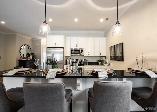 $2,650 | 5283 Chestnut Ridge Road, Orchard Park, NY 14127