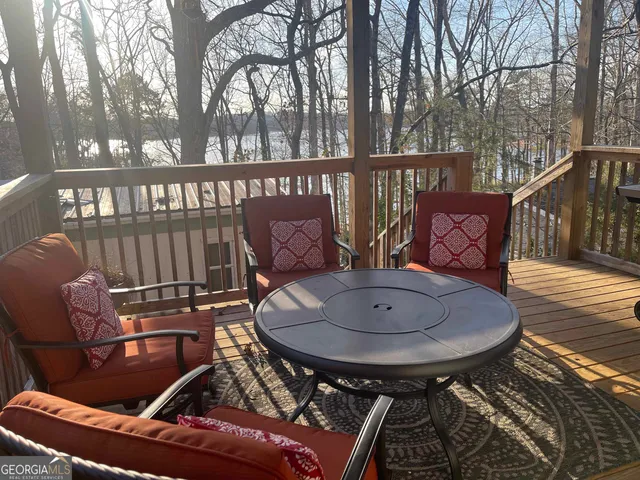 $375,000 | 348 North Port Bass Drive, Fair Play, SC 29643