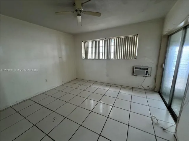 $54,900 | 270 Northeast 191st Street, Unit 108, Miami, FL 33179