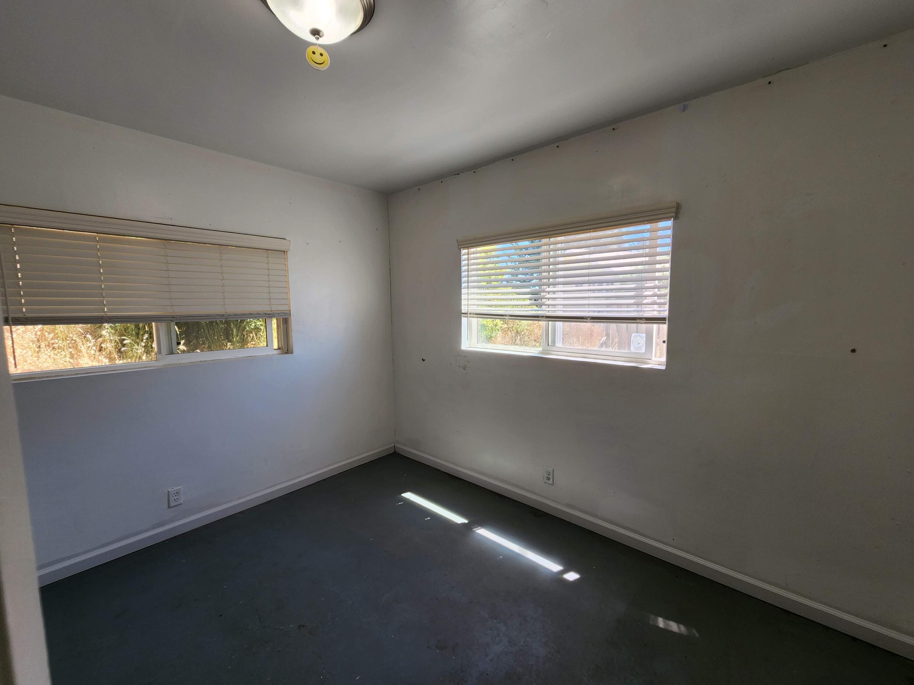 230 Olson Road Whitethorn, CA 95589 - Photo 28 of 32