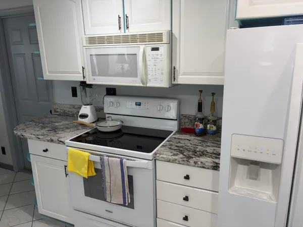 $2,450 | 6710 Northwest 58th Court, Tamarac, FL 33321