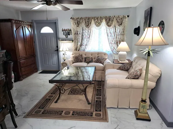 $2,450 | 6710 Northwest 58th Court, Tamarac, FL 33321