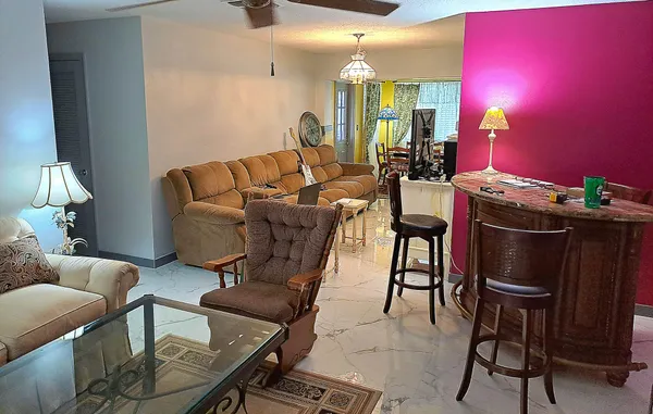 $2,450 | 6710 Northwest 58th Court, Tamarac, FL 33321