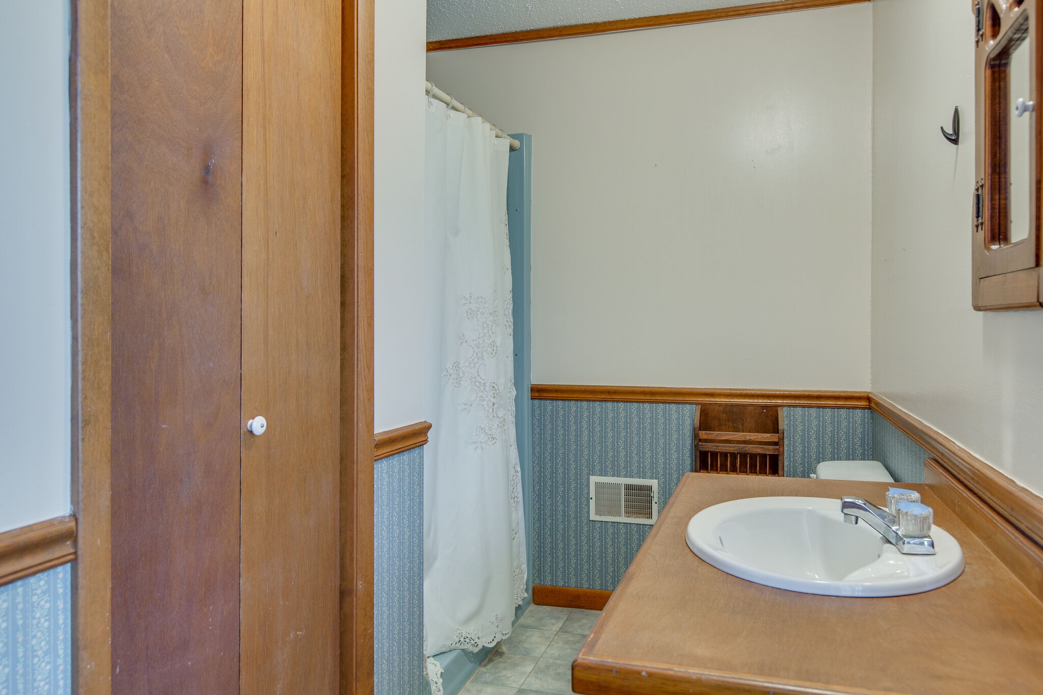 132 Baker Road Hohenwald, TN 38462 - Photo 8 of 28 Gallery Image 8